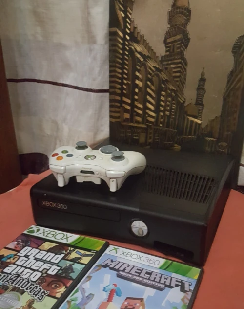 XBOX 360 SLIM
