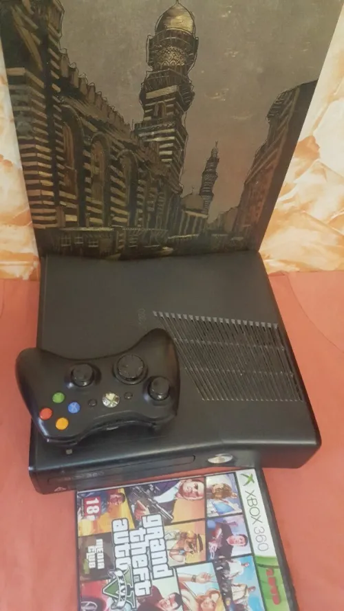 XBOX 360 Slim 