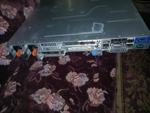  Dell PowerEdge serveur
