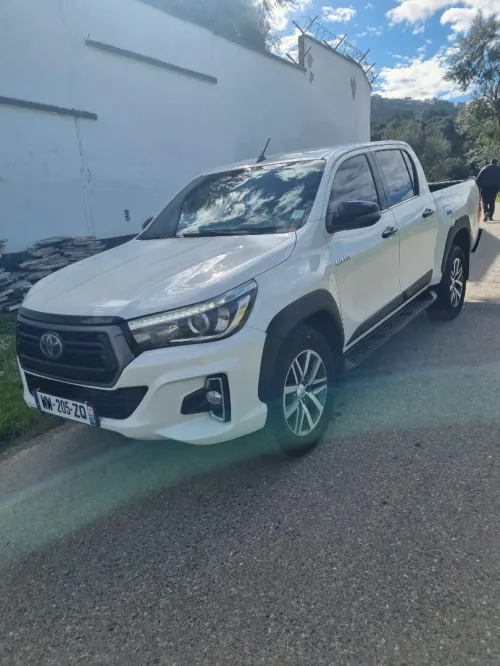 Toyota Hilux 2019 LEGEND DC 4x4 Pack Luxe