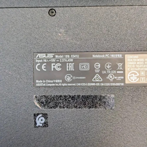 Asus Notebook X541U i3-6006U (6th gen) 4GB RAM DDR4 256GB SSD 15.6"