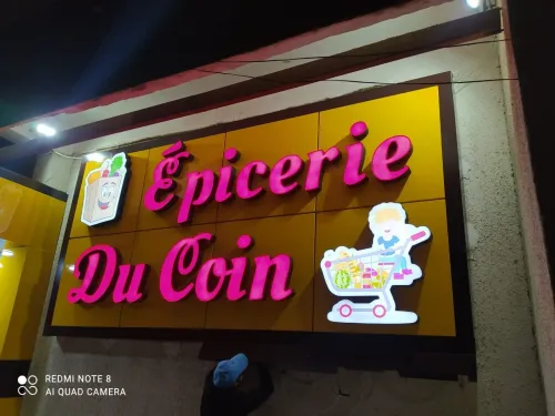 Lettres Boitiers Lumineuses