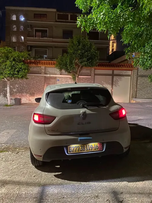 Renault Clio 4 2019 Limited 2