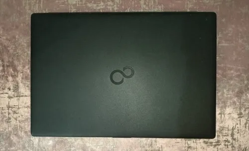 Fujitsu i5 11eme