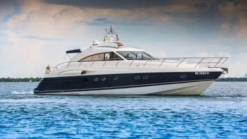 Location Bateau YACHT LUXUEUX privé 