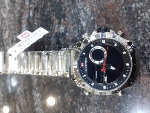 Montre NAVIFORCE