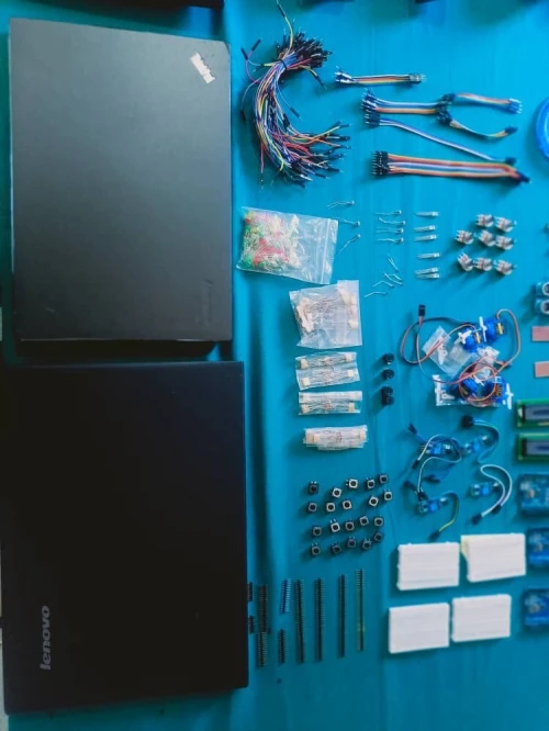 Lot : Lenovo ThinkPad+kit arduino 