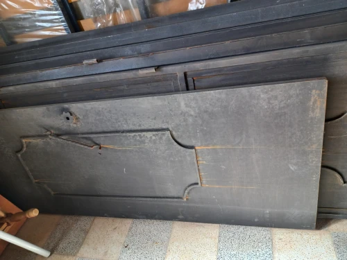 Porte Garage en 4 panneaux. 