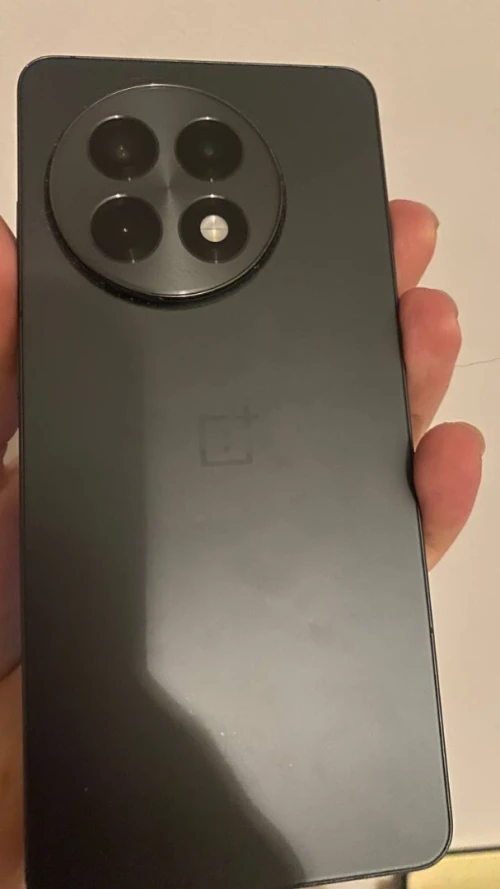 OnePlus 13r