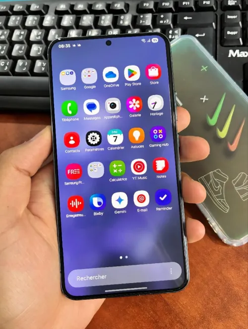 Samsung galaxy S22 plus