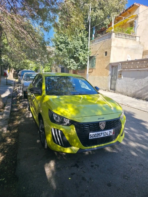 Peugeot 208 2024 Allure Pack