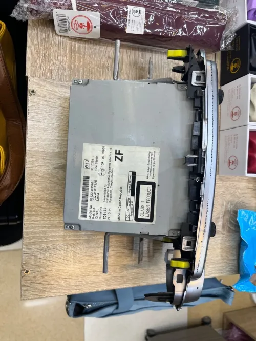 Poste toyota Yaris