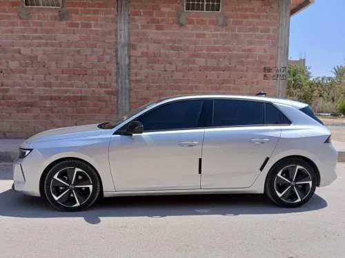 Opel Nouvelle Astra 2023 Elegance