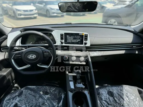 Hyundai Elentra 2025 GLX