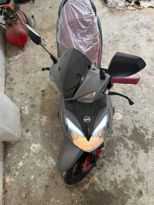 Sym Sr 2025