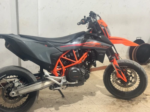 Ktm 690 SMCR 2023