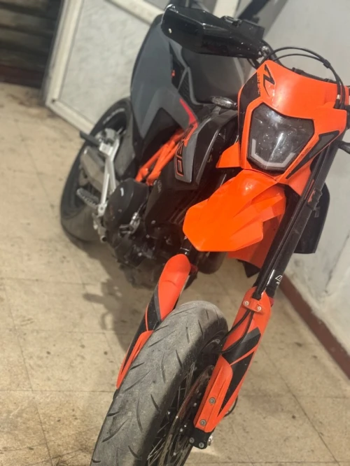 Ktm 690 SMCR 2023