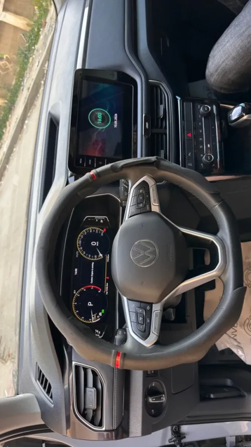 Volkswagen Tharu xr 2025 Xr