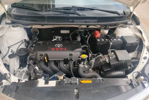 Toyota Yaris Sedan 2016 Play