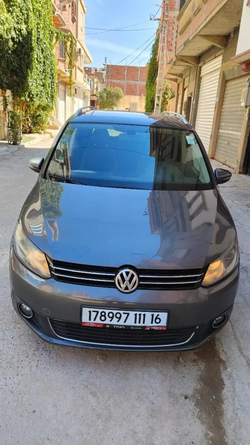 Volkswagen Touran 2011 