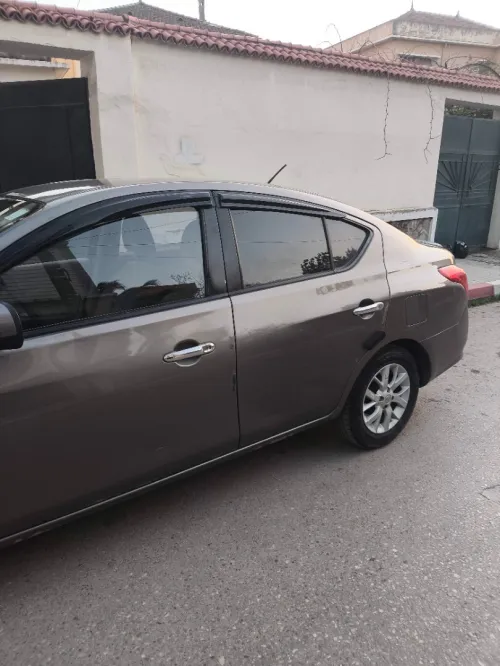 Nissan Sunny 2015 Acenta pack