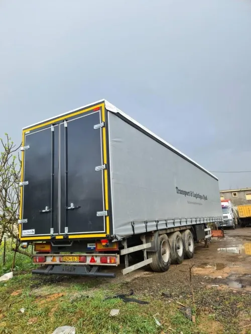 Fabrication des bâches pour remorque et semi remorque  