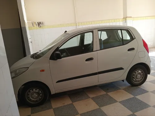 Hyundai i10 Plus 2016 GL Clim