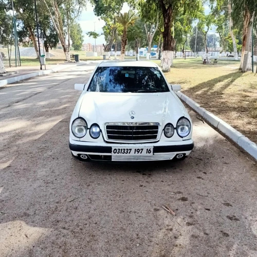 Mercedes 4 far 1997 C63