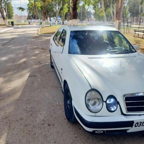 Mercedes 4 far 1997 C63