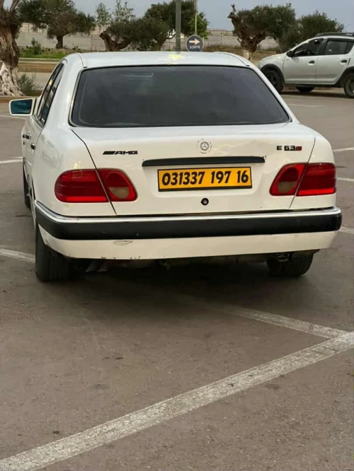 Mercedes 4 far 1997 C63