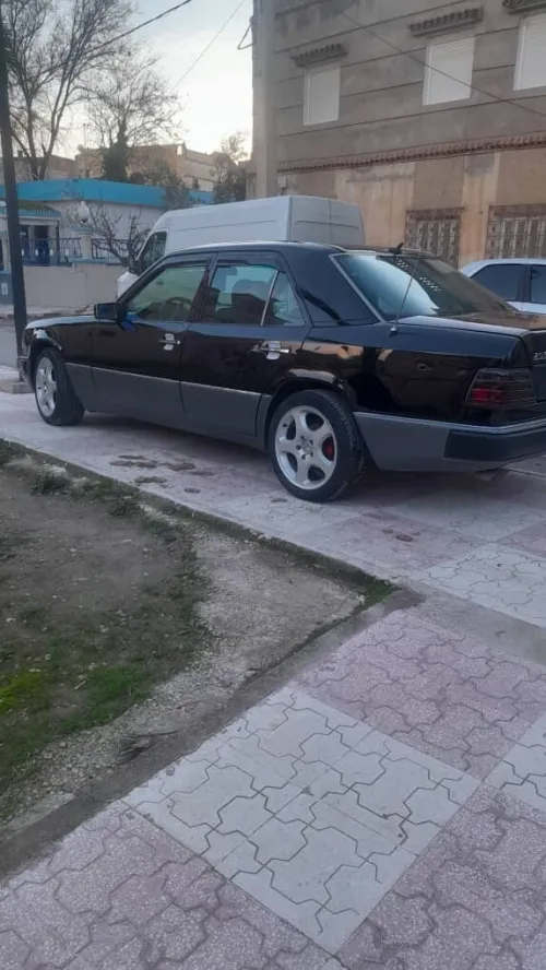 Mercedes Classe E 1992 W124 turbo