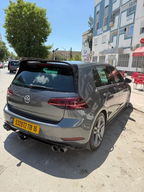 Volkswagen Golf 7 2018 Carat