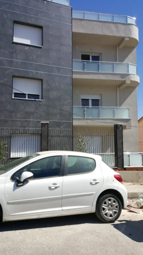 BALCONS ET PORTAIL INOX ET VERRE