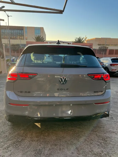 Volkswagen Golf 8 2025 R-Line
