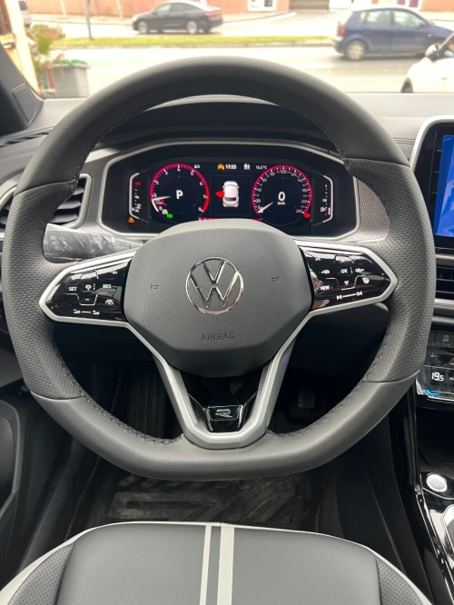 Volkswagen T-Roc 2025 R-Line 