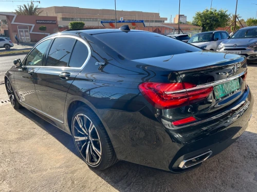 BMW Série 7 2018 Pak M 740E