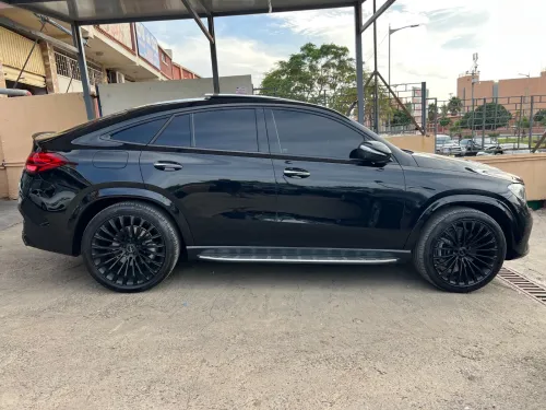 Mercedes GLE 300d AMG 2025 AMG Kite manfakter