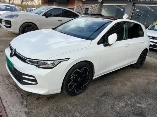 Volkswagen Golf 8 2025 Style