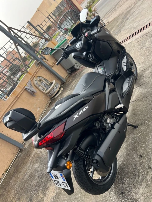 Yamaha Xmax tech max 2024