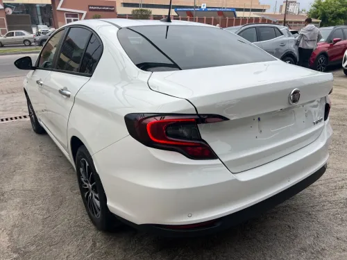 Fiat Tipo Sedan 2025 Live