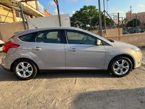 Ford Focus 5 portes 2015 Titanium