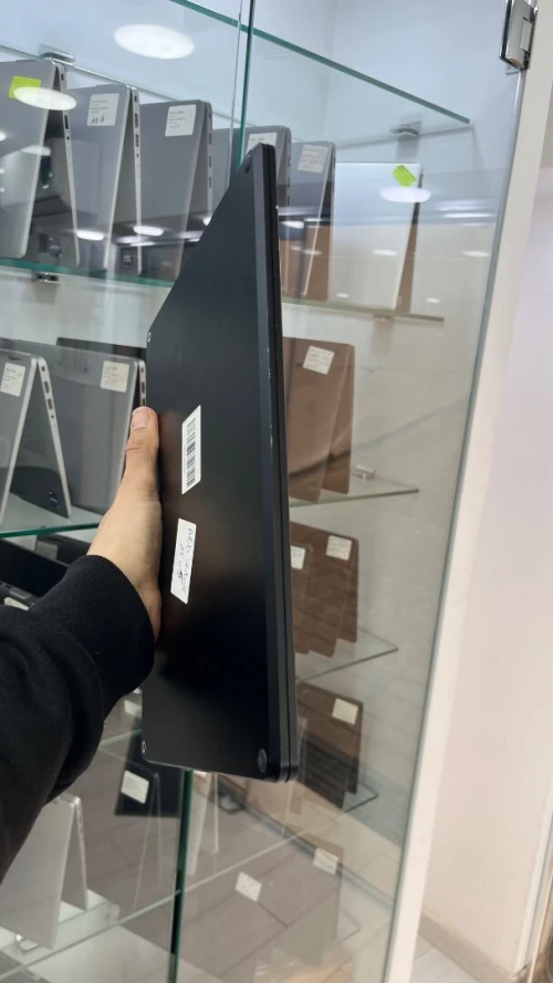 SURFACE LAPTOP 5 ÉCRAN 2K TACTILE I7-12TH 16RAM 256 SSD INTEL IRIS XE  BATTERIE 5 HEURES