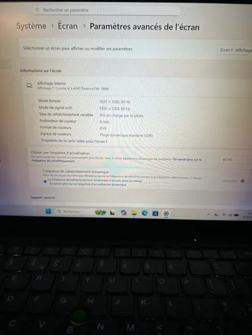 LENOVO THINKPAD T14S AMD Ryzen 7 PRO 7840U 32RAM 256 SSD 14'' TACTILE FHD+ Radeon 780M 01 GB  DÉDIÉE BATTERIE + 4 HEURES A1-3