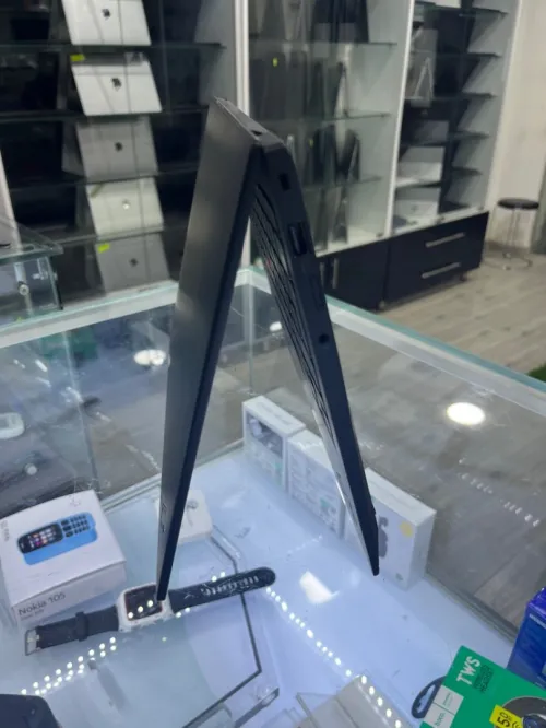 LENOVO X1 CARBON 14'' I5-11TH EVO 16RAM 256SSD 9GEN GARANTIE 06 MOIS