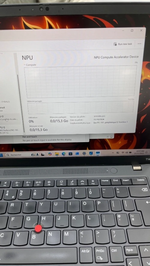 LENOVO THINKPAD T14 GEN 4 Ryzen 7 PRO 7840U  32RAM 512SSD AMD RADEON 780M 01 GB DÉDIÉE