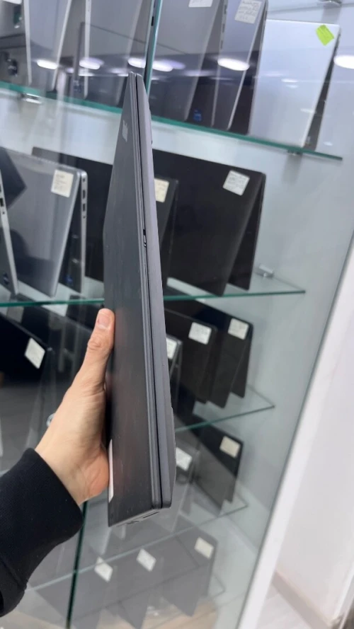 LENOVO THINKPAD X13 YOGA i7-1185G7 13.3'' FHD+ TACTILE 16RAM 256SSD IRIS XE  BATTERIE  4 HEURES ETAT NEUF