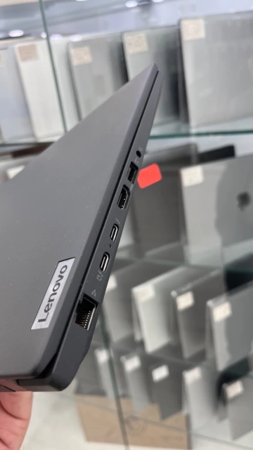 LENOVO THINKPAD P14S I7-13TH PROCESSEUR P 32RAM 512SSD 14'' FHD RTX A500 04GB DÉDIÉE BATTERIE 100%