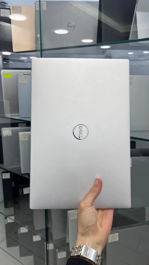 DELL XPS 15 9530 i7-13TH PROCESSEUR H 32RAM 1TB SSD RTX 4050 06GB DÉDIÉE