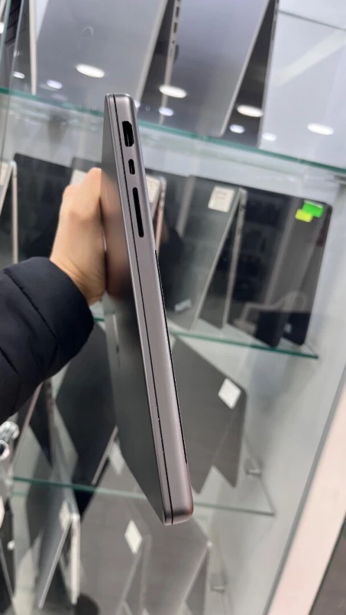 MACBOOK PRO M4 PRO 14'' 24RAM 512 SSD BATTERIE 100% PRODUIT MDM