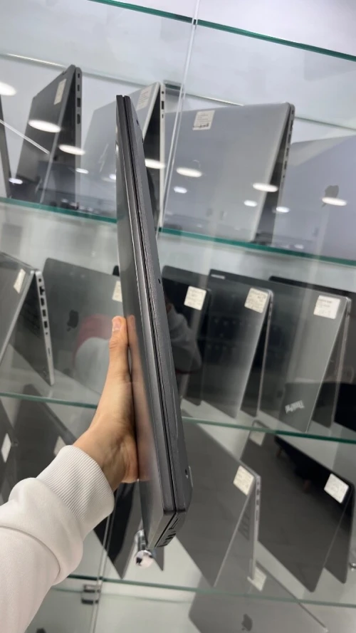 LENOVO THINKPAD L15  15.6'' FHD AMD Ryzen 7 PRO 7730U 16RAM 512 SSD AMD RADEON 01GB DÉDIÉE  BATTERIE +4 HEURES BON ÉTAT GARANTIE 06 MOIS